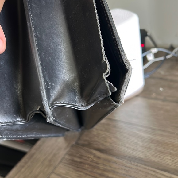 Louis Vuitton Black Epi Briefcase - Picture 6 of 16